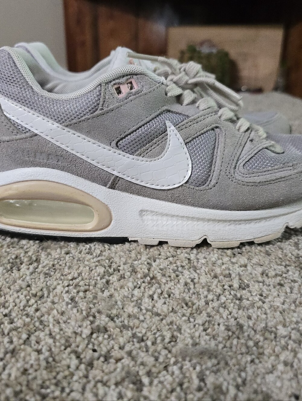 Nike Air Max Command Grey Pink Sneakers Women’s Size 7.5